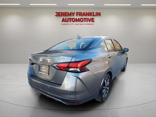2021 Nissan Versa 1.6 SV
