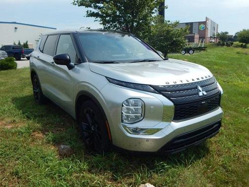 2023 Mitsubishi Outlander SEL Black Edition S-AWC