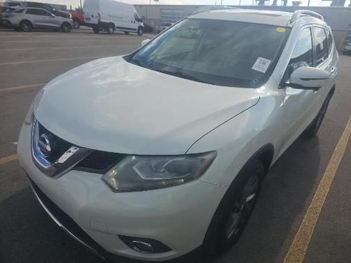 Pearl White 2016 Nissan Rogue SL