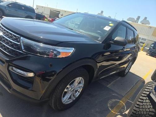 Black Metallic 2023 Ford Explorer XLT