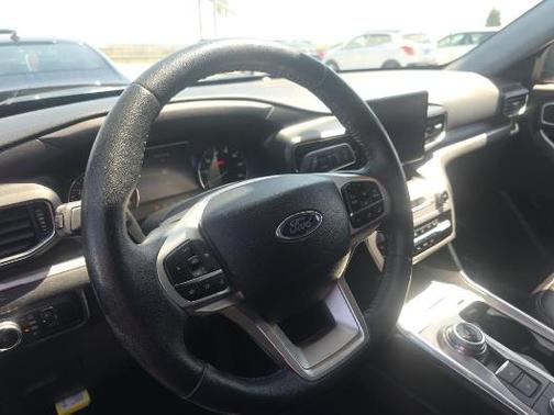 Black Metallic 2023 Ford Explorer XLT
