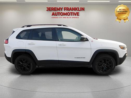 2022 Jeep Cherokee Trailhawk Elite