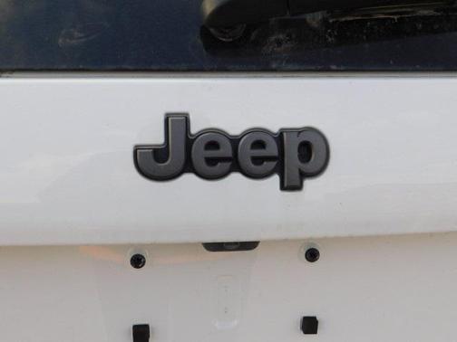 2022 Jeep Cherokee Trailhawk Elite