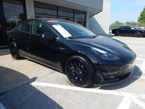 2023 Tesla Model 3 Standard Range