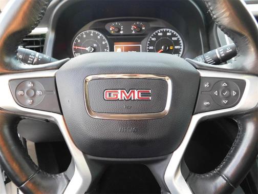 2018 GMC Acadia SLE-2