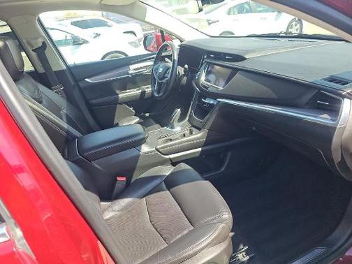 Red Passion Tintcoat 2017 Cadillac XT5 Luxury