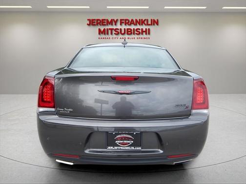 2023 Chrysler 300 S