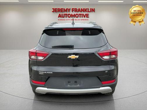 Mosaic Black Metallic 2023 Chevrolet Trailblazer LT
