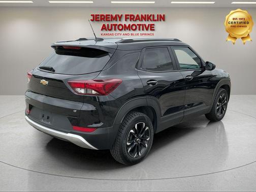 Mosaic Black Metallic 2023 Chevrolet Trailblazer LT