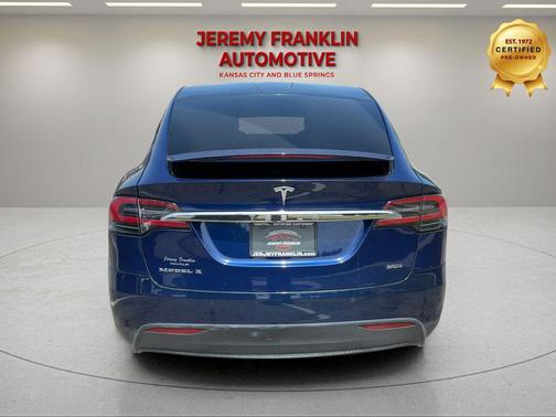 Deep Blue Metallic 2016 Tesla Model X P100D