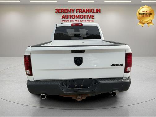 Bright White Clearcoat 2019 RAM 1500 Classic Warlock Quad Cab 4x4 6'4' Box