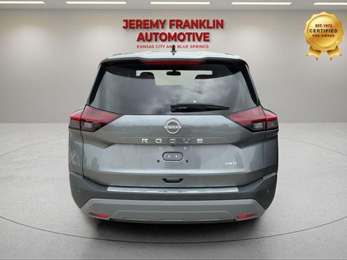 Gun Metallic 2023 Nissan Rogue S