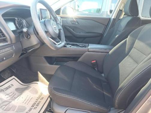 Gun Metallic 2023 Nissan Rogue S