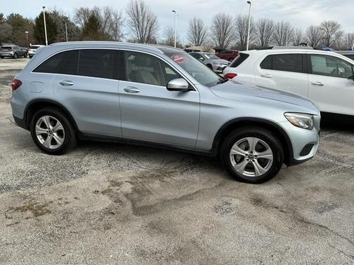 2017 Mercedes-Benz GLC 300 4MATIC
