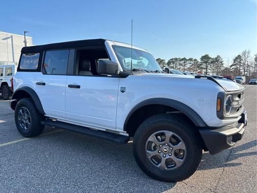 Oxford White 2024 Ford Bronco Big Bend