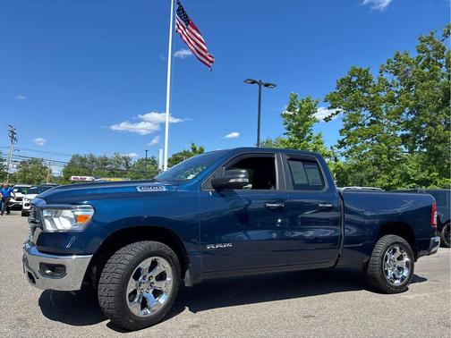 Patriot Blue Pearlcoat 2019 RAM 1500 Big Horn