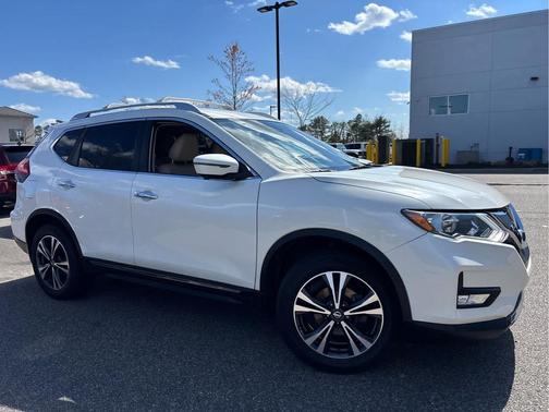 2017 Nissan Rogue SL