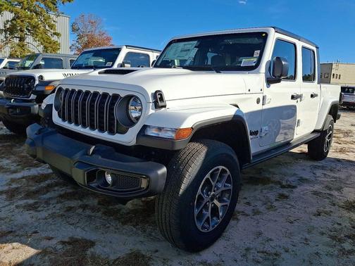 2026 Jeep Gladiator Sport S