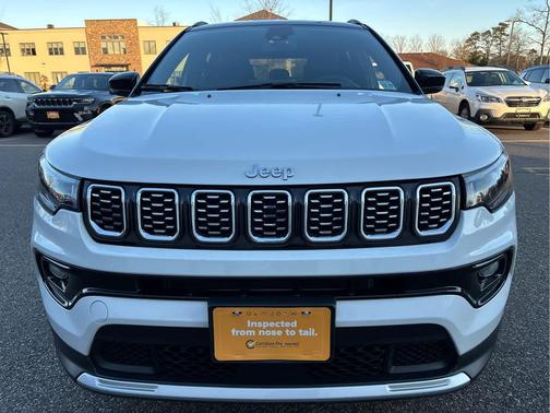 Bright White Clearcoat 2024 Jeep Compass Limited