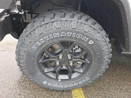 2026 Jeep Gladiator Willys 4x4