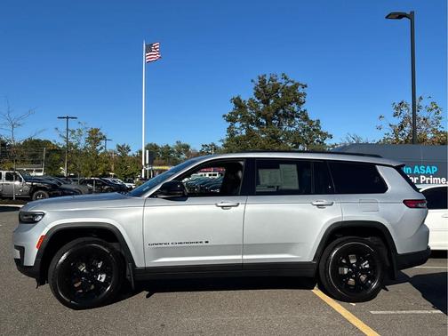 2025 Jeep Grand Cherokee L Altitude