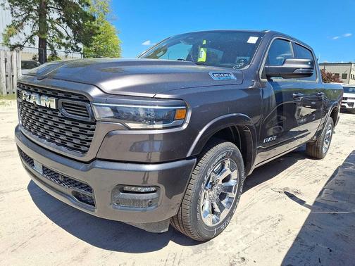 Granite Crystal Metallic Clearcoat 2026 RAM 1500 Big Horn/Lone Star
