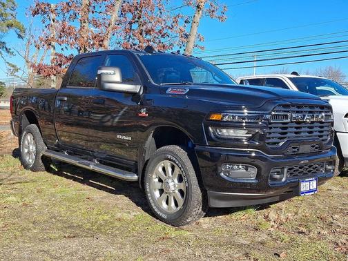 2026 RAM 2500 Big Horn Crew Cab 4x4 6'4' Box