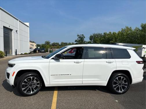 2022 Jeep Grand Cherokee L Overland