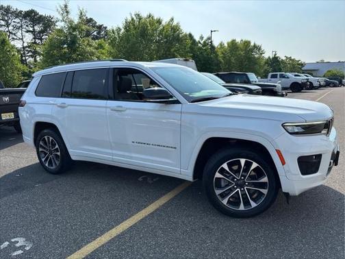 2022 Jeep Grand Cherokee L Overland