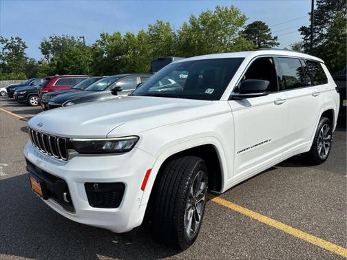 2022 Jeep Grand Cherokee L Overland