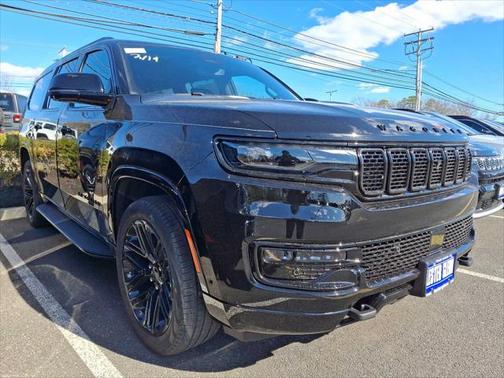 2025 Jeep Wagoneer L Series II Carbide 4x4