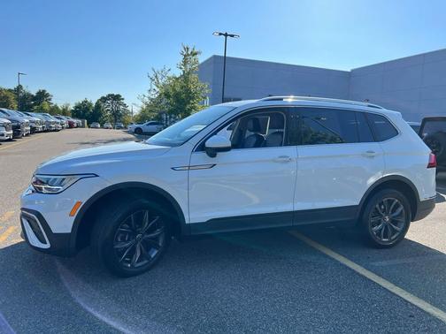 2022 Volkswagen Tiguan 2.0T SE 4MOTION