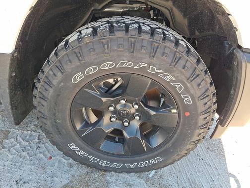 2026 RAM 1500 Warlock Crew Cab 4x4 5'7' Box