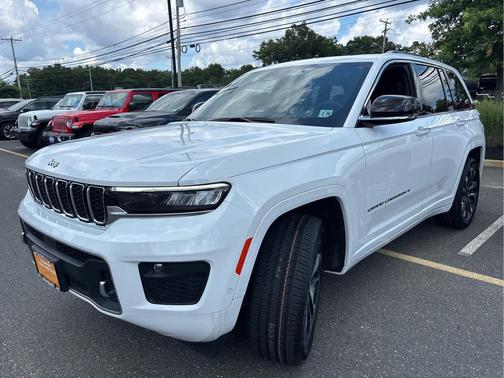 2023 Jeep Grand Cherokee Overland