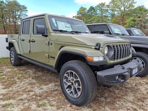 2026 Jeep Gladiator Sport S
