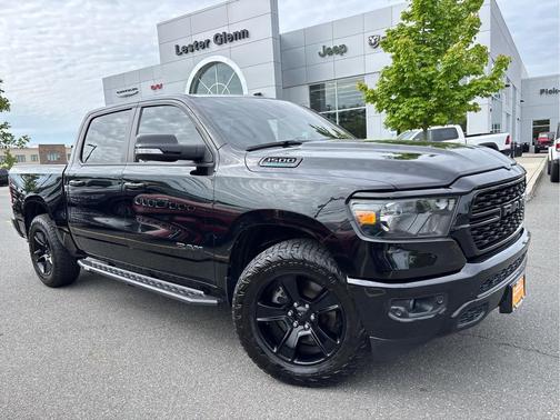 Diamond Black Crystal Pearlcoat 2022 RAM 1500 Big Horn/Lone Star