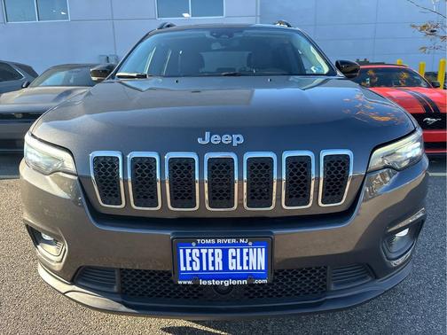 2022 Jeep Cherokee Latitude Lux
