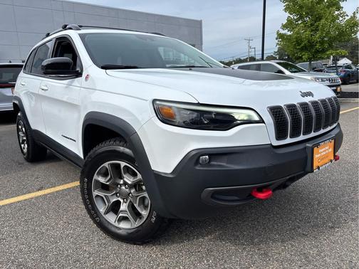 2022 Jeep Cherokee Trailhawk