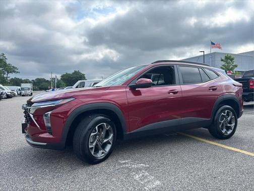 2025 Chevrolet Trax LT