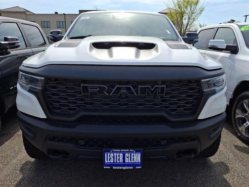 Bright White Clearcoat 2026 RAM 1500 RHO Crew Cab 4x4 5'7' Box