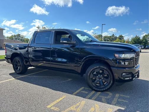 2025 RAM 1500 Big Horn/Lone Star
