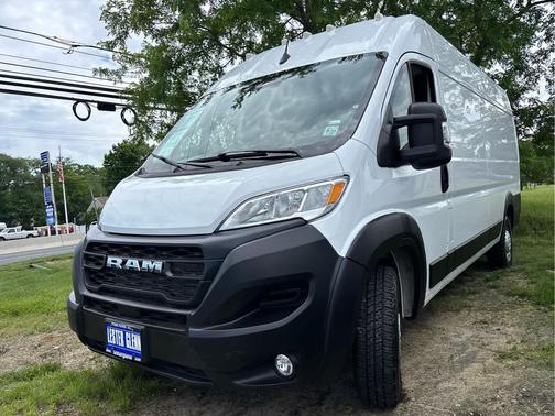 Bright White Clearcoat 2025 RAM ProMaster 3500 High Roof