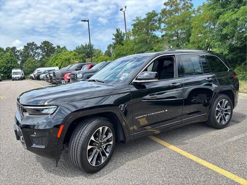 2023 Jeep Grand Cherokee Overland