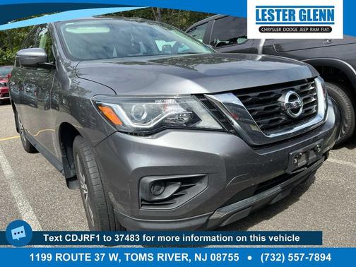 2018 Nissan Pathfinder S