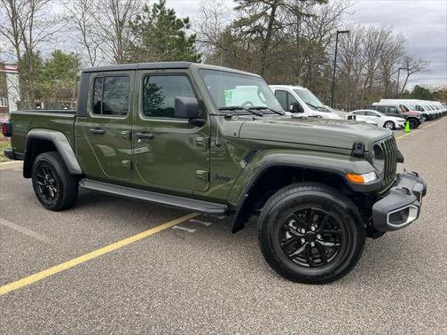 2022 Jeep Gladiator Sport S