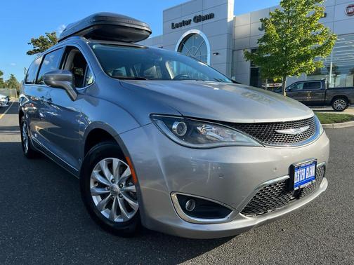 2018 Chrysler Pacifica Touring-L Plus