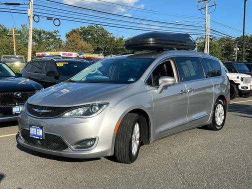 2018 Chrysler Pacifica Touring-L Plus