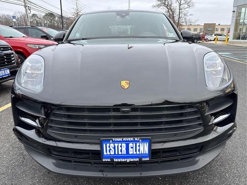 2021 Porsche Macan AWD