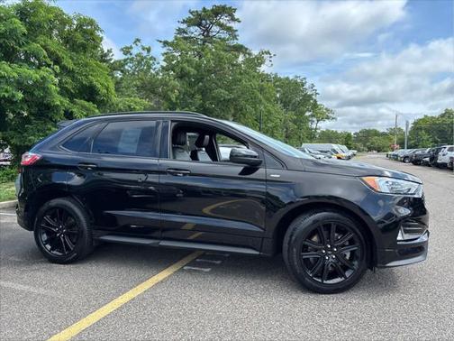 2022 Ford Edge ST Line