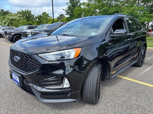 2022 Ford Edge ST Line